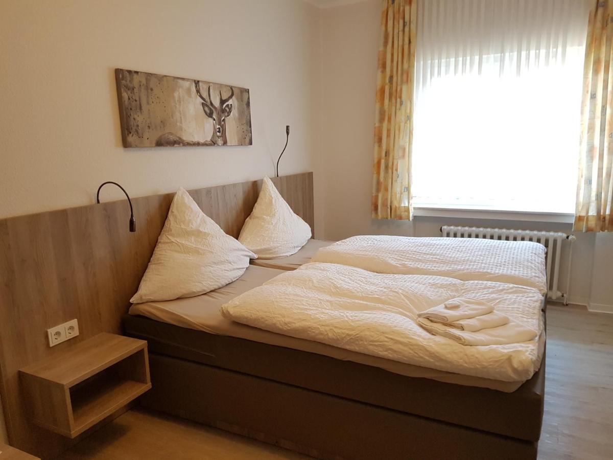 Hotel Pension Haus Pooth Wesel  Esterno foto
